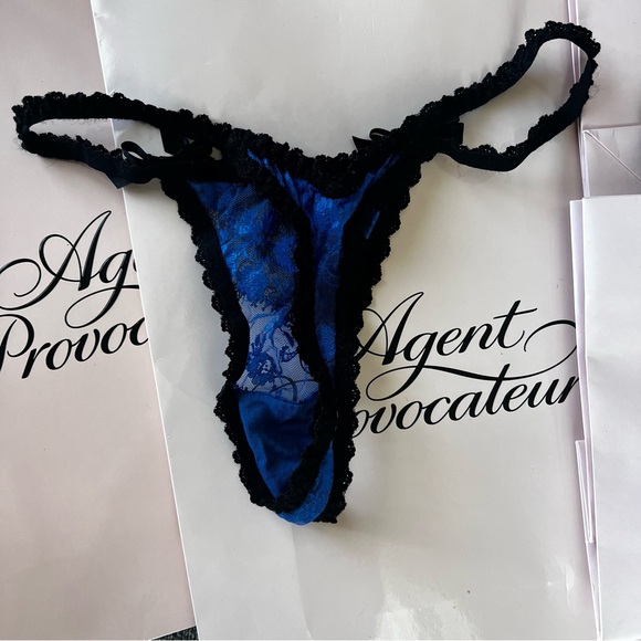 Agent Provocateur Panty Garter Belt Set - Picture 9 of 10